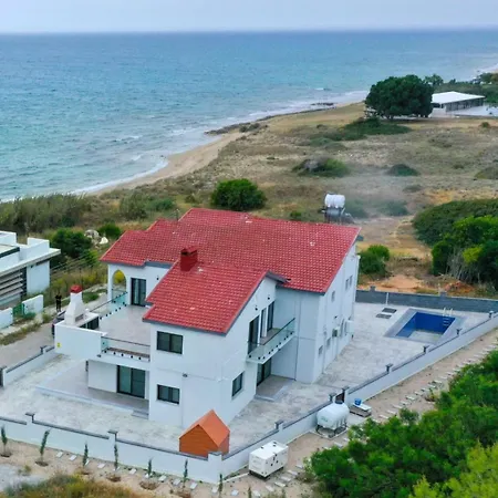 Aysa, Yeni Iskele Villa